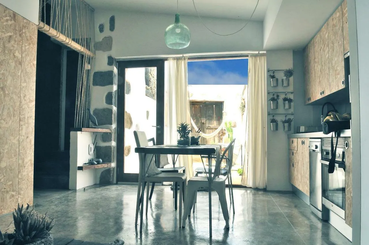 El Susurro Ecoliving_Villa Pardela Сан-Хуан-де-ла-Рамбла Вилла